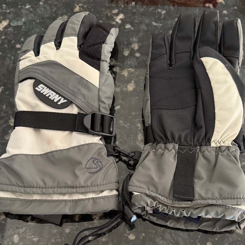 Swany Kids Mittens - Black and Gray